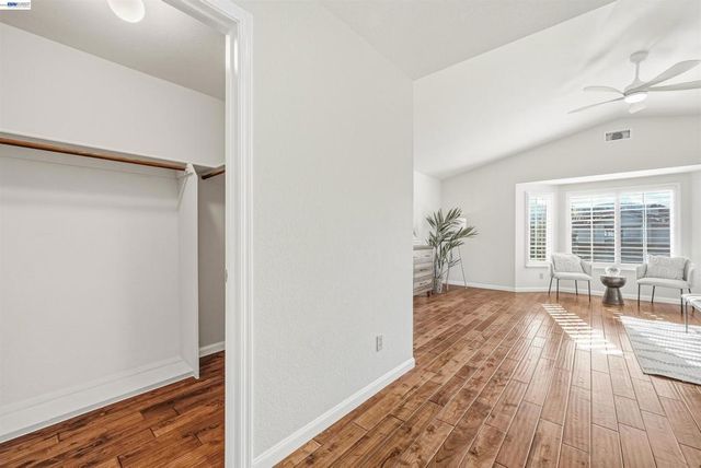 280 Summerford Cir, San Ramon, CA 94583