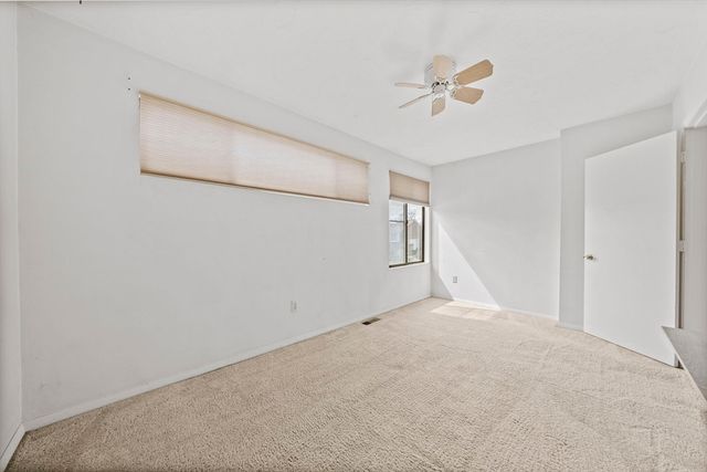 9 Greenbrook Dr 9, Stoughton, MA 02072