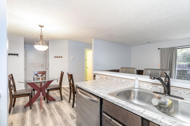 64 View Terrace Drive, 1, Southgate, KY 41071