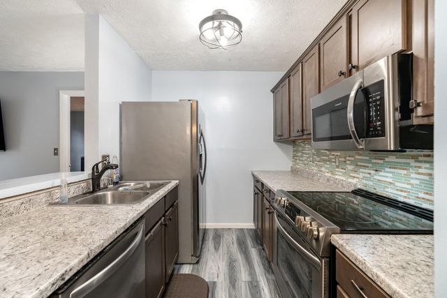 64 View Terrace Drive, 1, Southgate, KY 41071