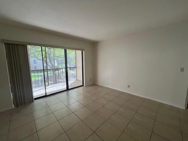 202 Foxtail Drive B2, Greenacres, FL 33415