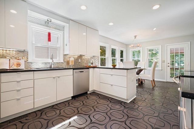 5819 Fairwood Walk, Acworth, GA 30101