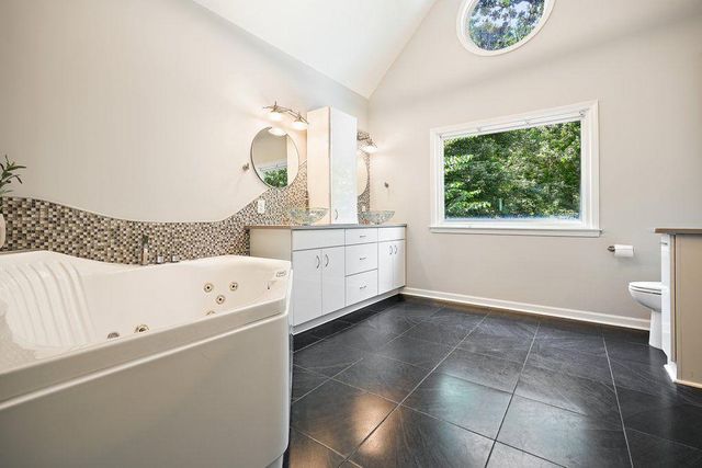 5819 Fairwood Walk, Acworth, GA 30101