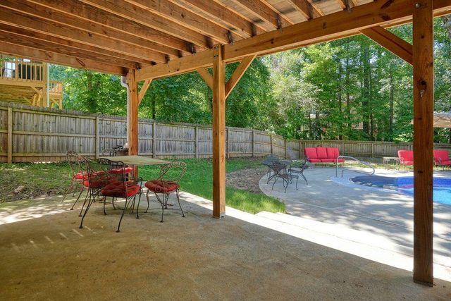 5819 Fairwood Walk, Acworth, GA 30101