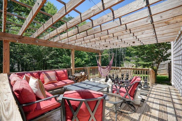 5819 Fairwood Walk, Acworth, GA 30101