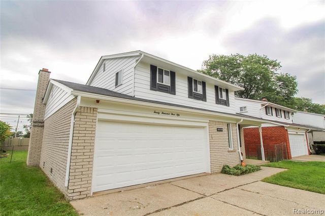 20350 Alderton Street, Detroit, MI 48219