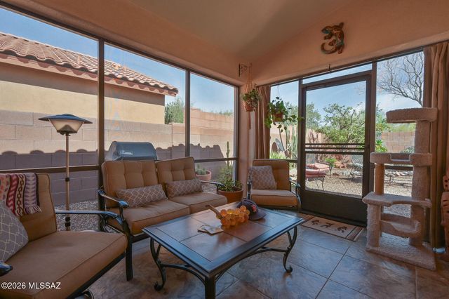 12718 N Blue Sage Drive, Marana, AZ 85658