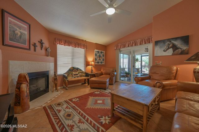 12718 N Blue Sage Drive, Marana, AZ 85658