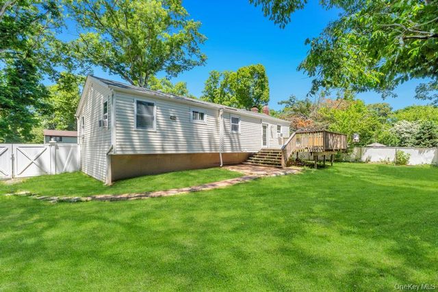 6 Harriet Street, Centereach, NY 11720