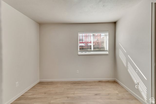 909 W 1800 S, Woods Cross, UT 84087