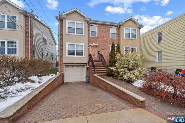 817 7th Street A, Secaucus, NJ 07094