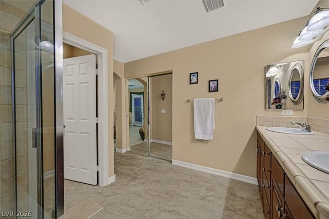 7630 Port Orchard Avenue, Las Vegas, NV 89113