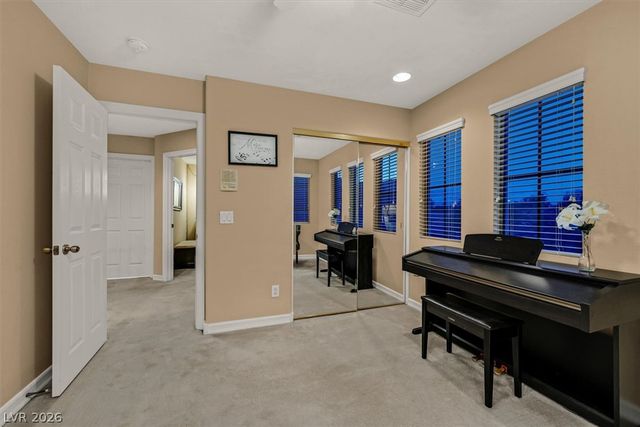 7630 Port Orchard Avenue, Las Vegas, NV 89113