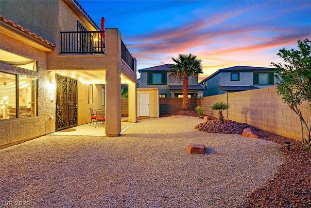 7630 Port Orchard Avenue, Las Vegas, NV 89113