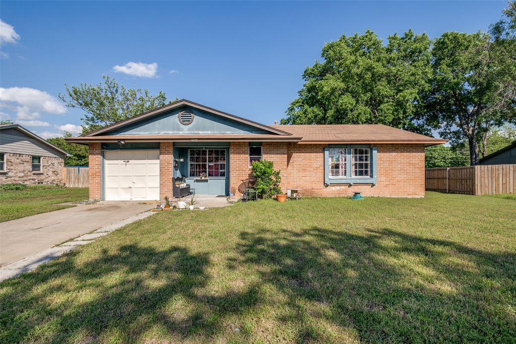 1826 Mercury Drive, Garland, TX 75040