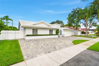 8250 SW 86th Court, Miami, FL 33143