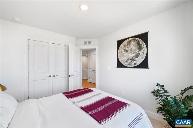 5963 MCCOMB ST, Crozet, VA 22932