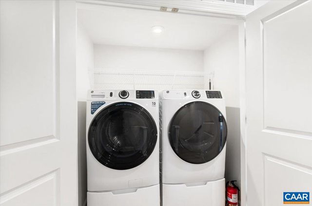 5963 MCCOMB ST, Crozet, VA 22932