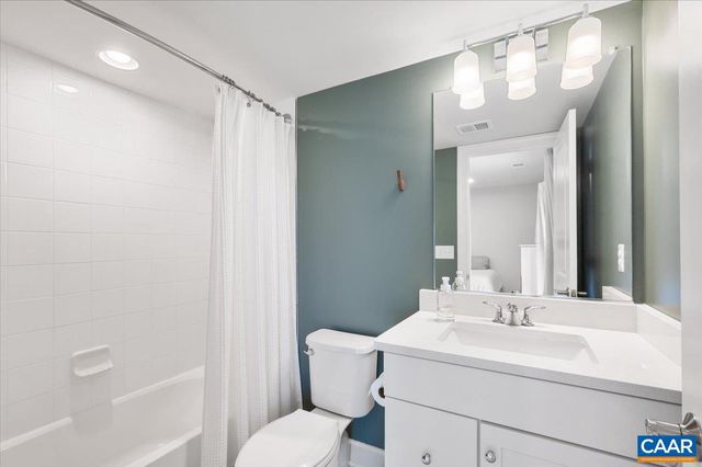 5963 MCCOMB ST, Crozet, VA 22932