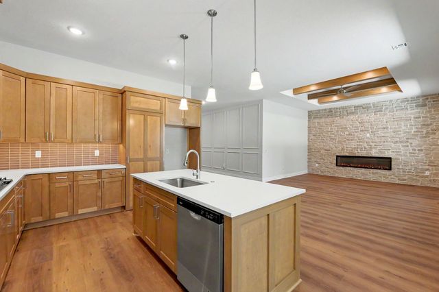 116 S Byron, Wichita, KS 67209