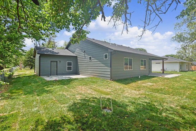 116 S Byron, Wichita, KS 67209