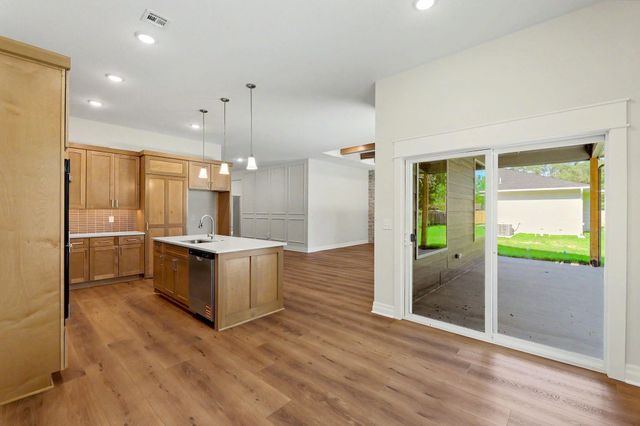 116 S Byron, Wichita, KS 67209