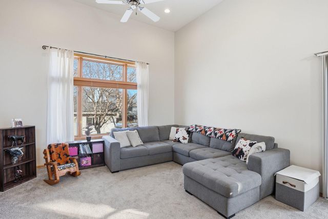 15286 81st Court NE, Elk River, MN 55330