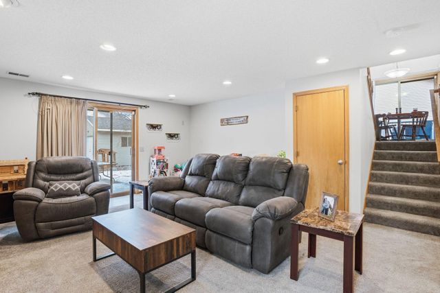 15286 81st Court NE, Elk River, MN 55330