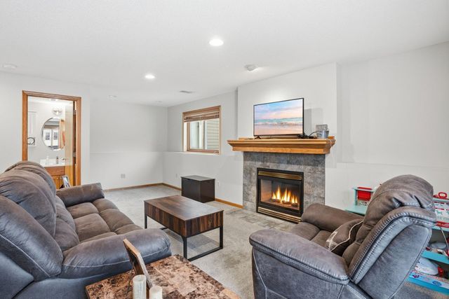 15286 81st Court NE, Elk River, MN 55330