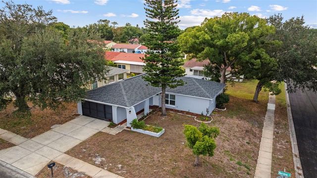 8034 MERRIMAC DRIVE, Port Richey, FL 34668