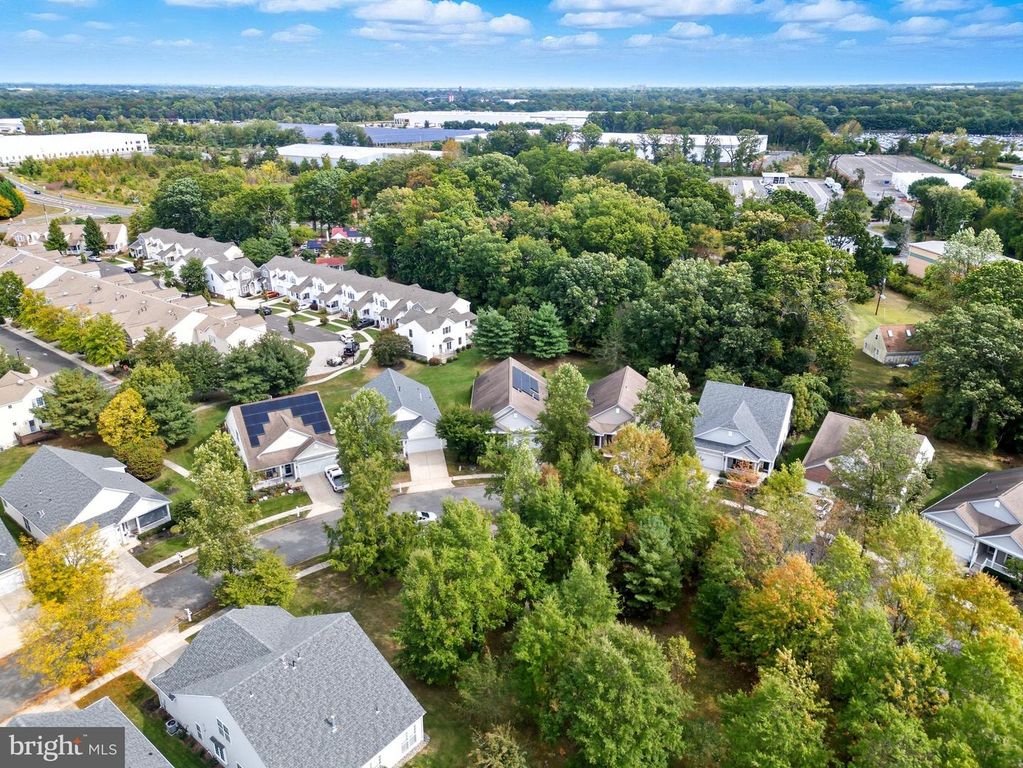 29 PENNINGTON CT, Riverside, NJ 08075