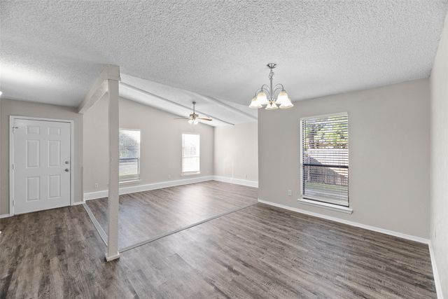 2011 Lavon Creek Lane, Arlington, TX 76006