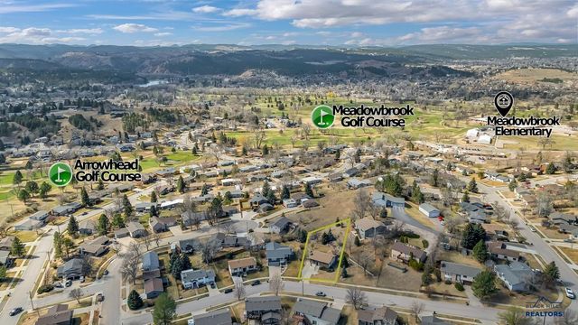 2523 TOMAHAWK DR, Rapid City, SD 57702