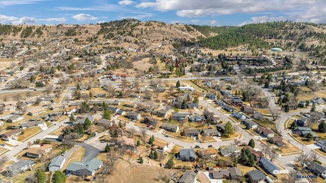 2523 TOMAHAWK DR, Rapid City, SD 57702