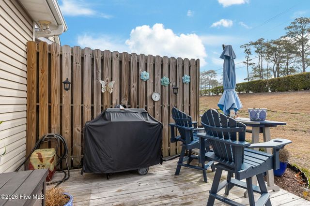 505 Village Green Drive A, Morehead City, NC 28557