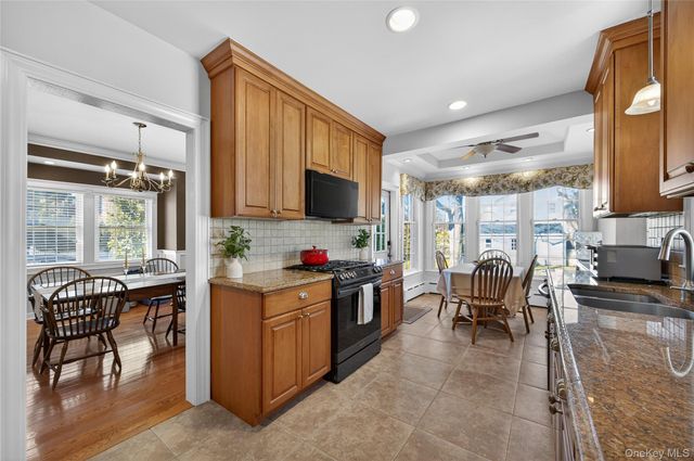 252 Morris Avenue, Rockville Centre, NY 11570