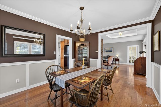 252 Morris Avenue, Rockville Centre, NY 11570