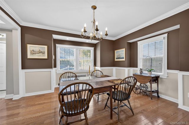 252 Morris Avenue, Rockville Centre, NY 11570