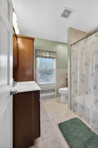 252 Morris Avenue, Rockville Centre, NY 11570