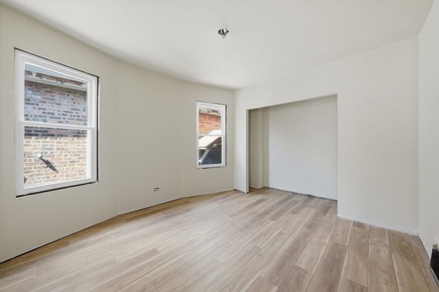 8016 S Perry Avenue, Chicago, IL 60620