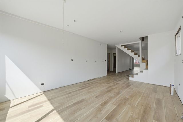 8016 S Perry Avenue, Chicago, IL 60620