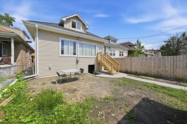 8016 S Perry Avenue, Chicago, IL 60620