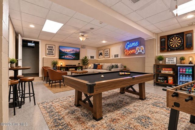 30 Lake View Drive E, Pinehurst, NC 28374