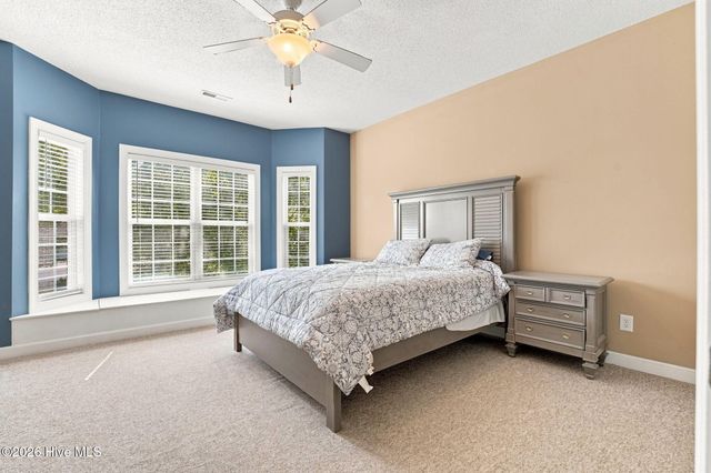 30 Lake View Drive E, Pinehurst, NC 28374