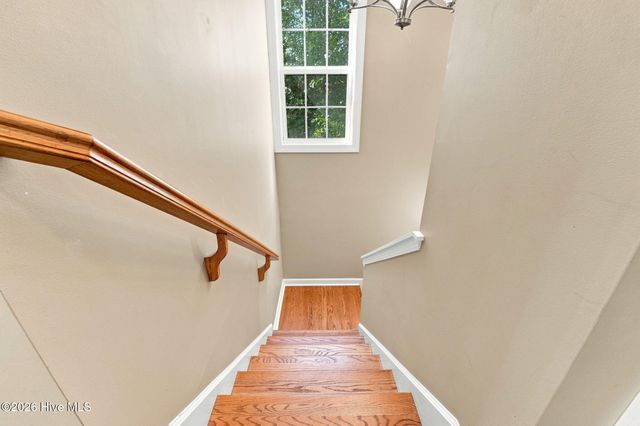 30 Lake View Drive E, Pinehurst, NC 28374