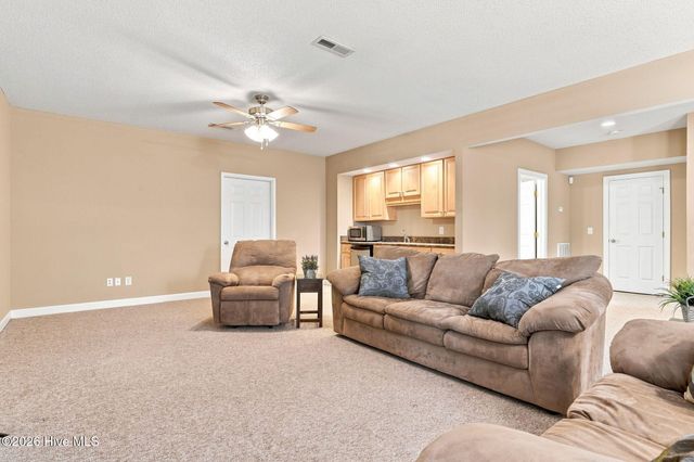 30 Lake View Drive E, Pinehurst, NC 28374