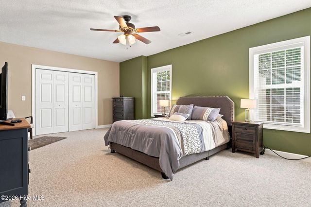 30 Lake View Drive E, Pinehurst, NC 28374