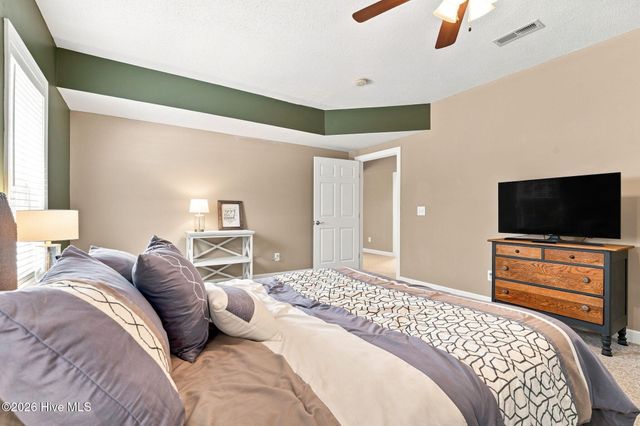 30 Lake View Drive E, Pinehurst, NC 28374