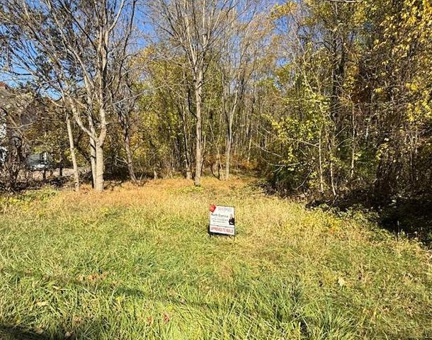 49 E Market Street, Hyde Park, NY 12538