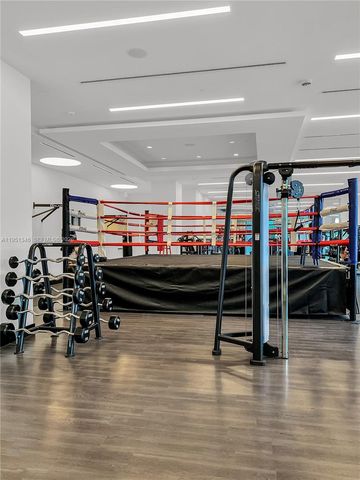 851 NE 1st Ave 3411, Miami, FL 33132